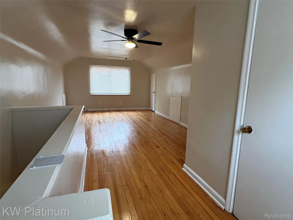 18968 Tracey Street Detroit City, MI 48235
