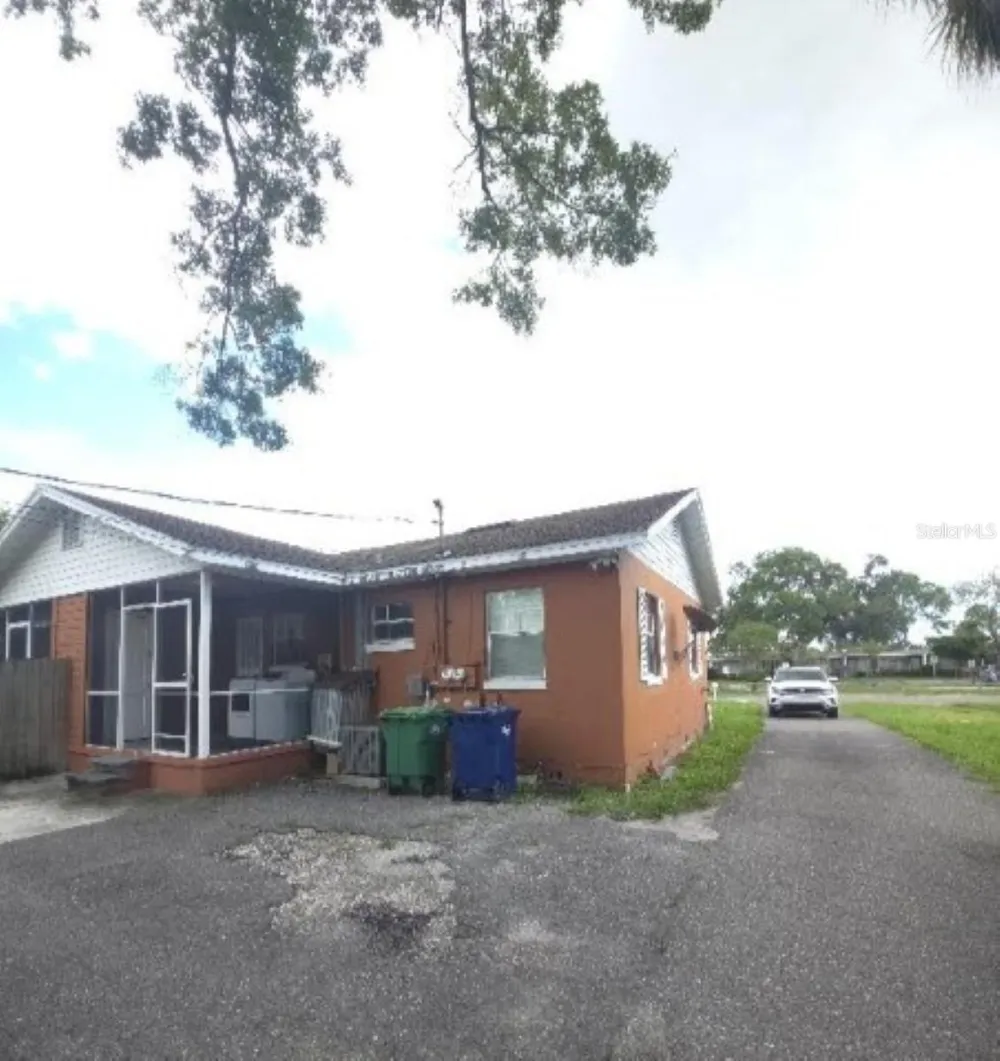 3903 W MORRISON AVENUE Tampa, FL 33629