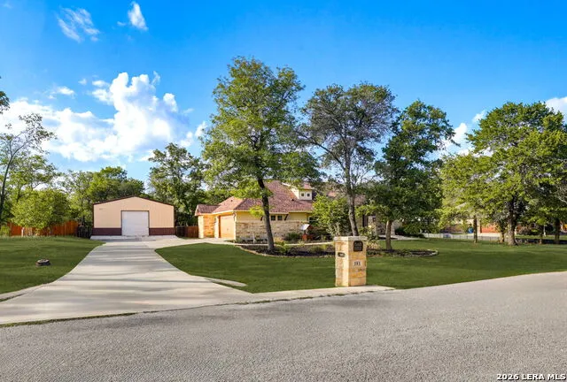 181 CHAMPIONS BLVD La Vernia, TX 78121