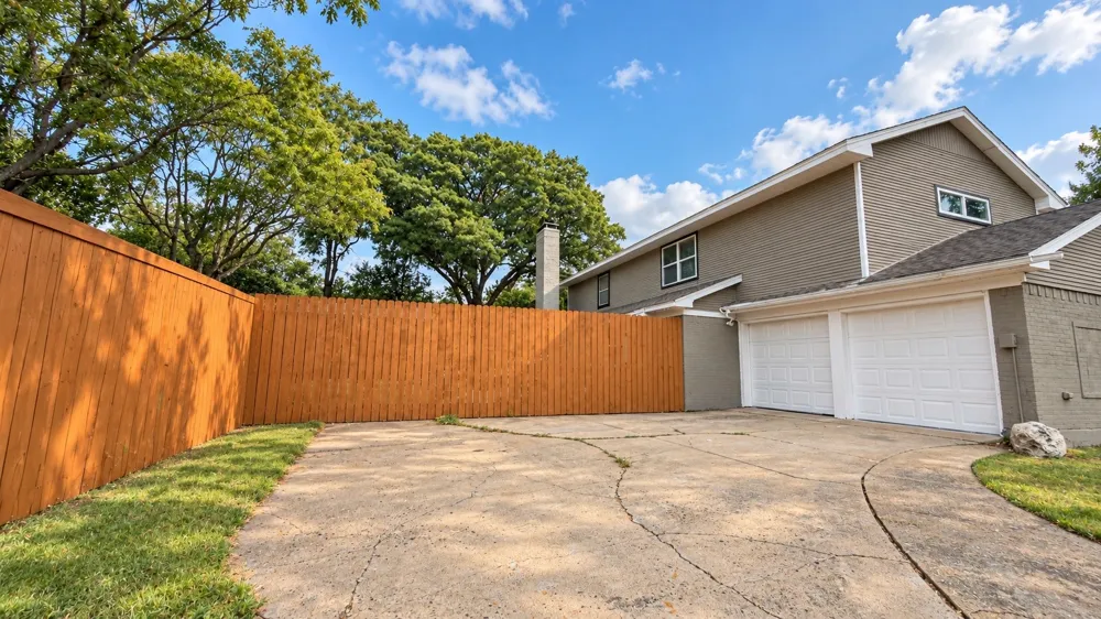 3105 Brincrest Drive Farmers Branch, TX 75234