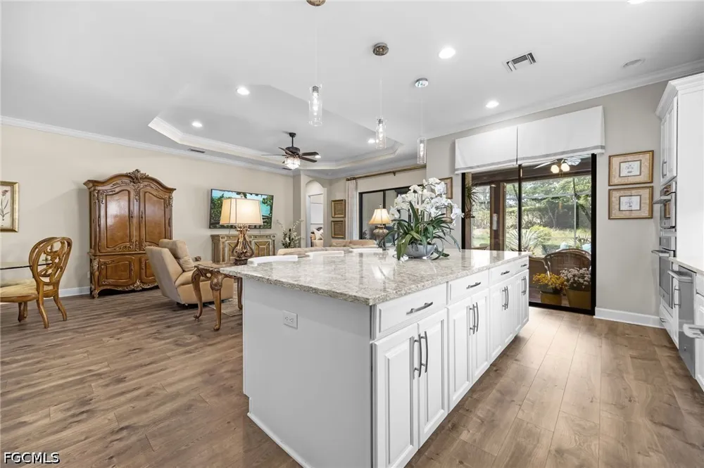 Maggiore Court Naples, FL 34114