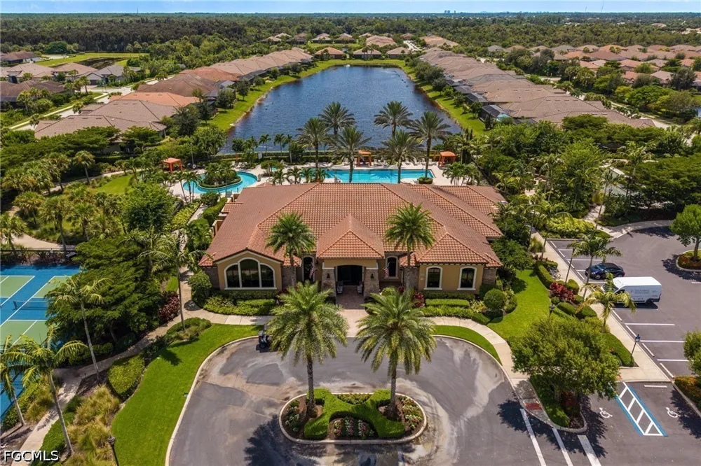 Maggiore Court Naples, FL 34114