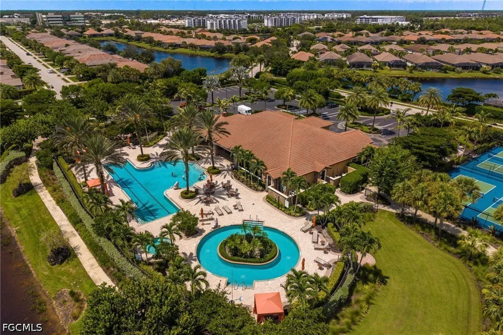 Maggiore Court Naples, FL 34114