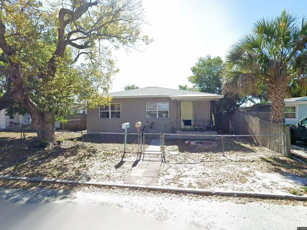 1626 29TH AVENUE St Petersburg, FL 33713