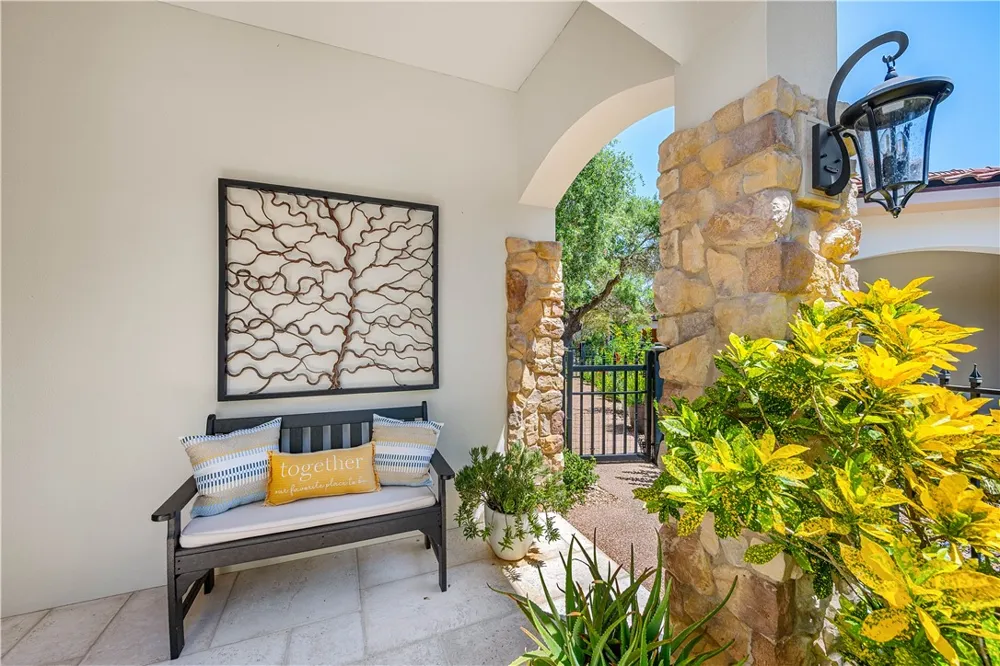 1401 Royal Oaks Fulton, TX 78382