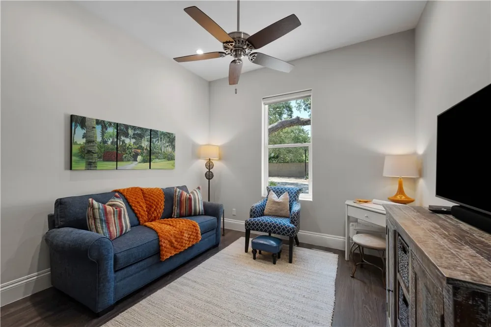 1401 Royal Oaks Fulton, TX 78382