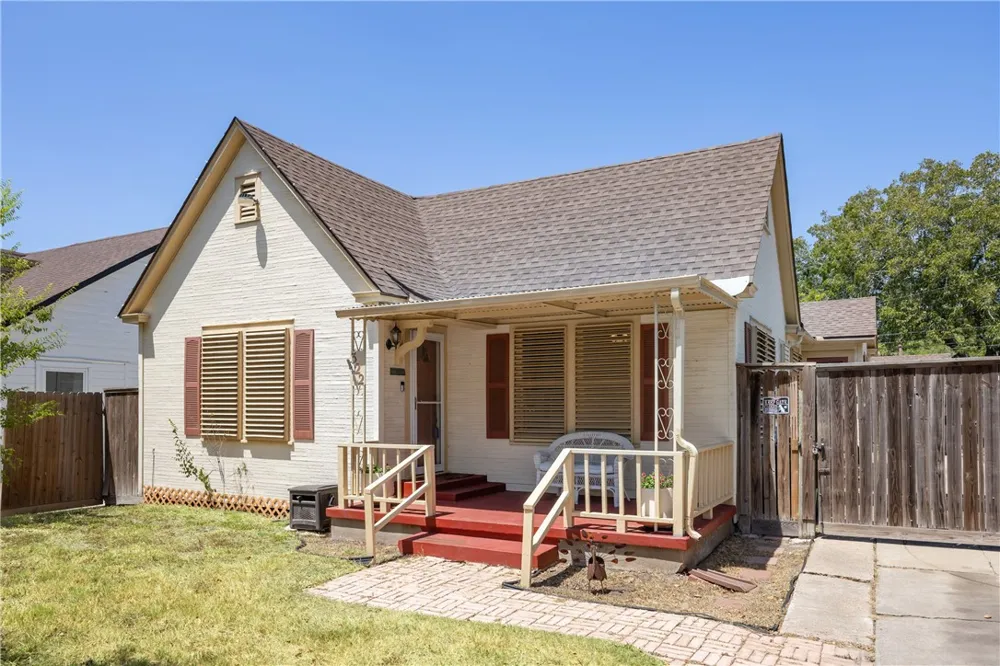 322 Southern Street Corpus Christi, TX 78404