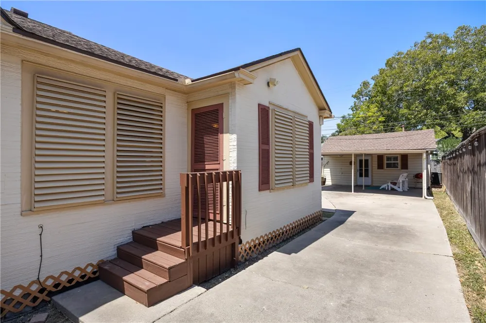 322 Southern Street Corpus Christi, TX 78404
