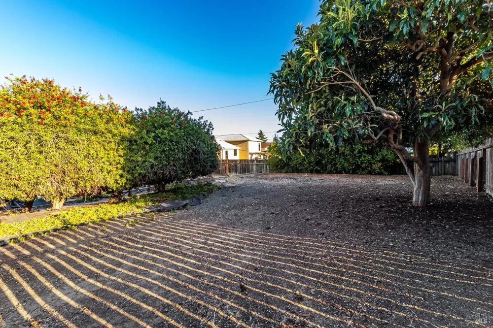137 Hermosa Avenue Vallejo, CA 94589