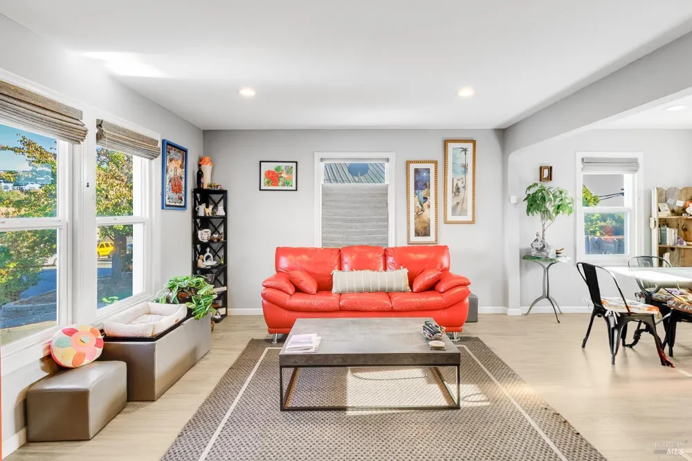 137 Hermosa Avenue Vallejo, CA 94589