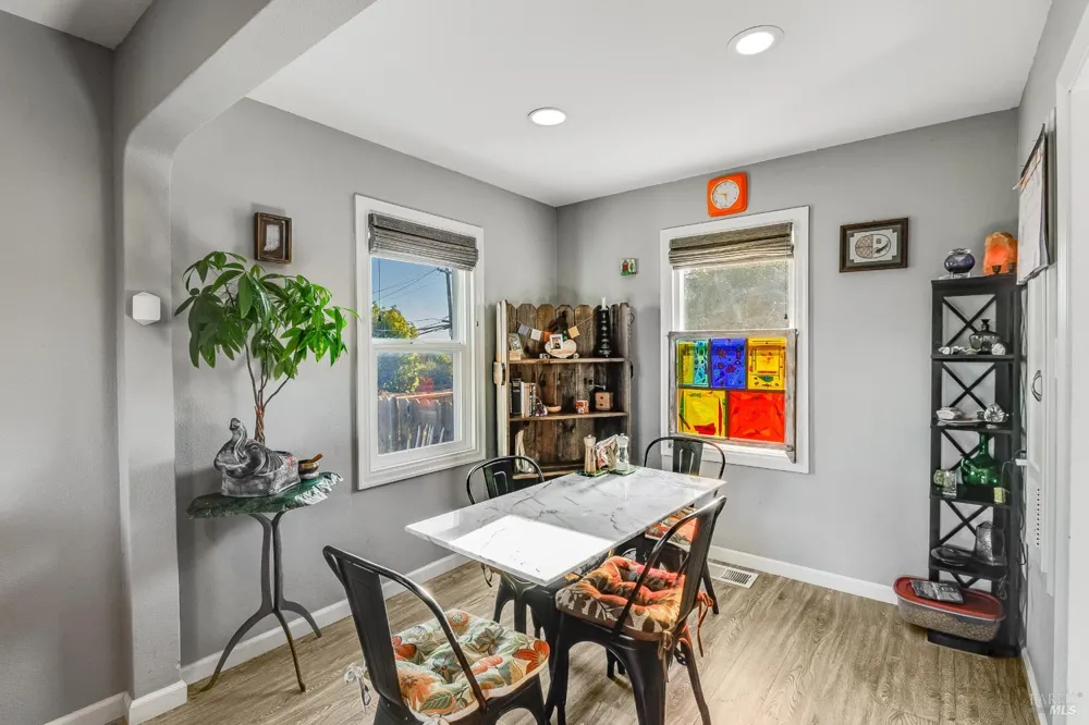 137 Hermosa Avenue Vallejo, CA 94589