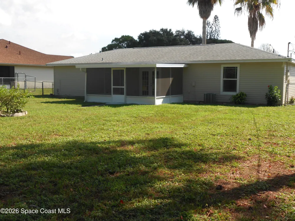 308 Vin Rose Circle SE Palm Bay, FL 32909