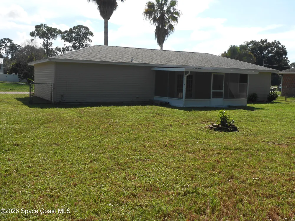308 Vin Rose Circle SE Palm Bay, FL 32909