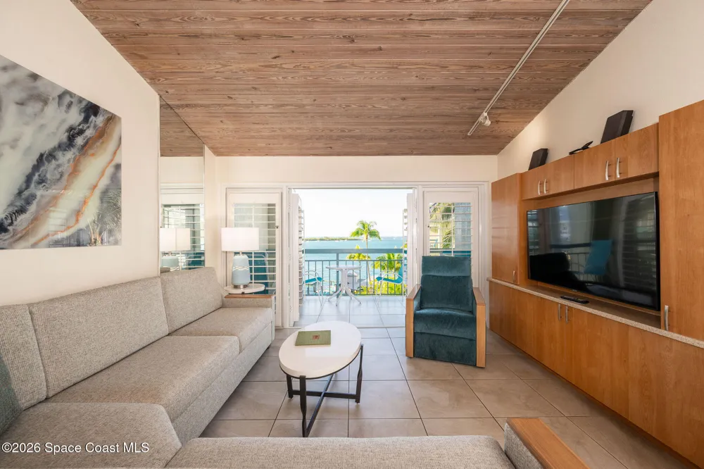 617 Front Street #C-21 Week 22 Key West, FL 33040