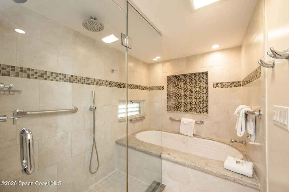617 Front Street #C-21 Week 22 Key West, FL 33040
