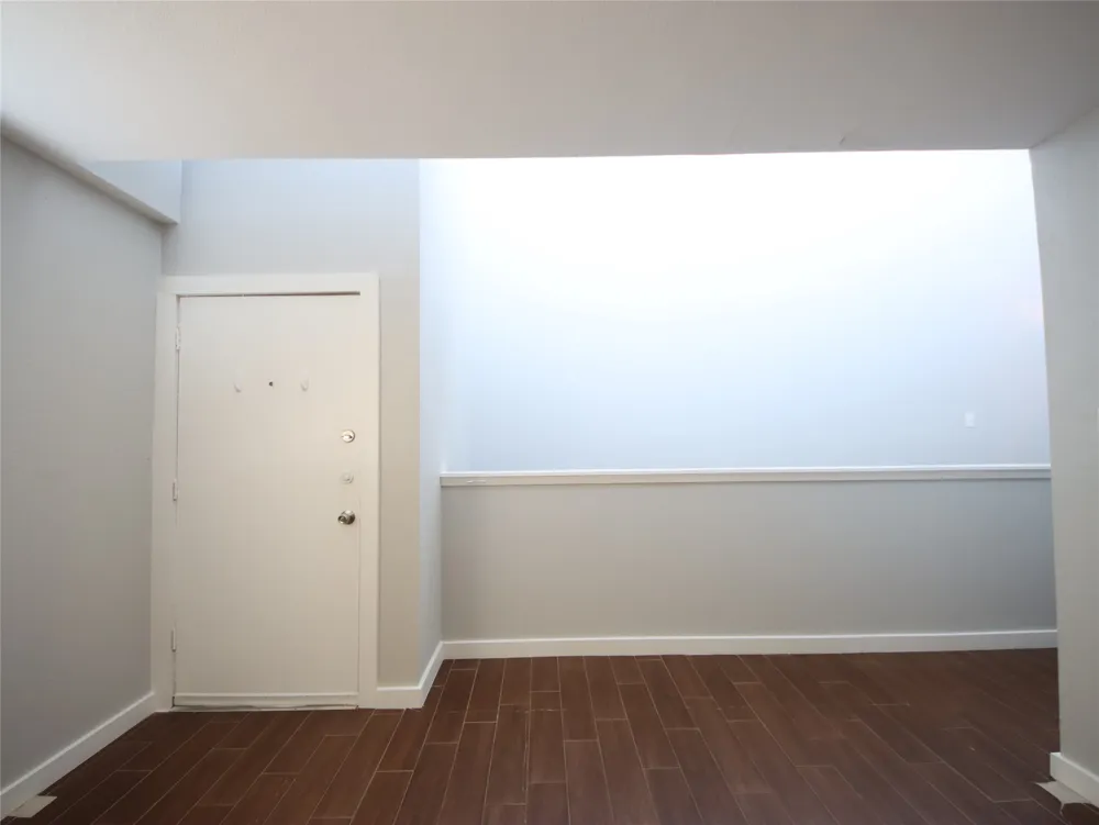 1600 West Avenue #21 Austin, TX 78701