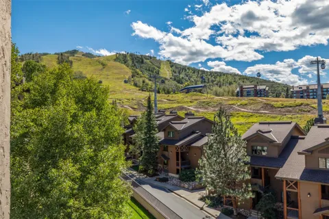 2215 Storm Meadows Drive #400