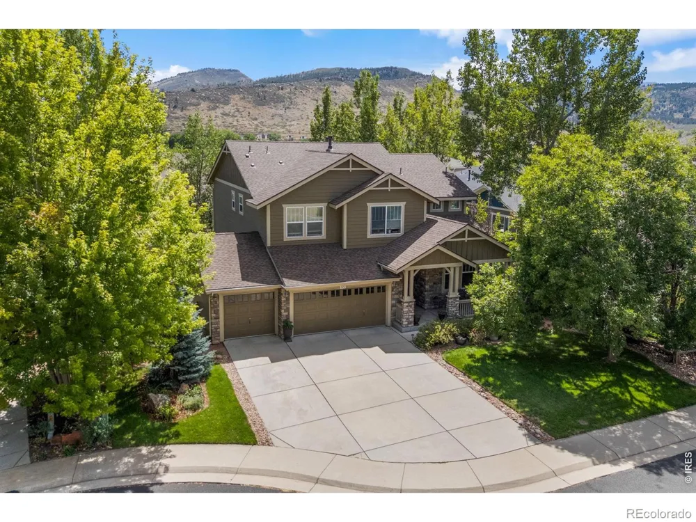 122 Peregrine Lane Lyons, CO 80540