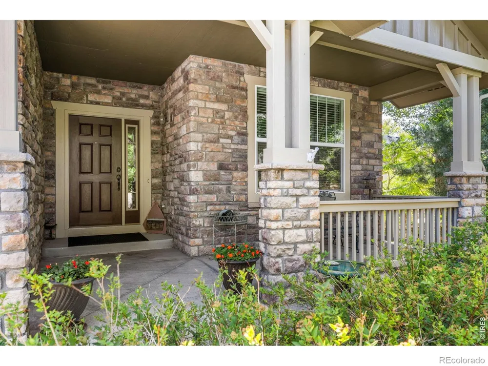122 Peregrine Lane Lyons, CO 80540