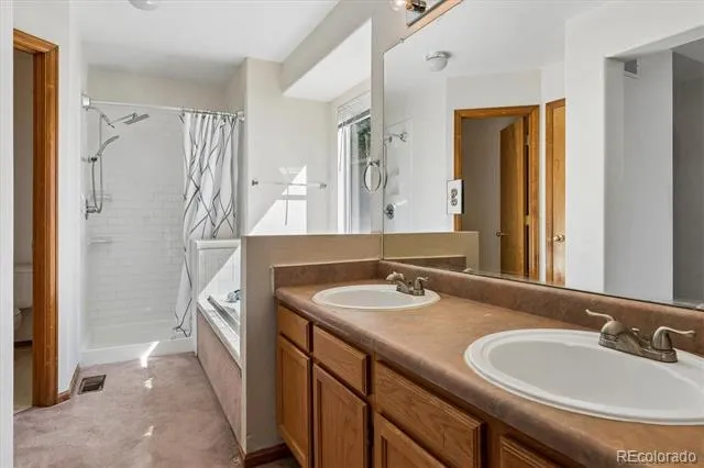 5781 S Bahama Circle Aurora, CO 80015