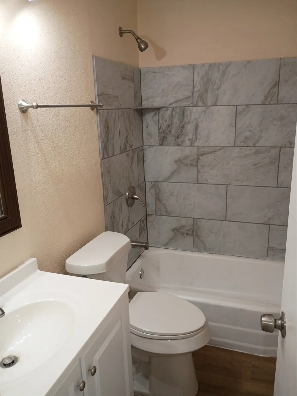 702 Jonathan Lane Arlington, TX 76010
