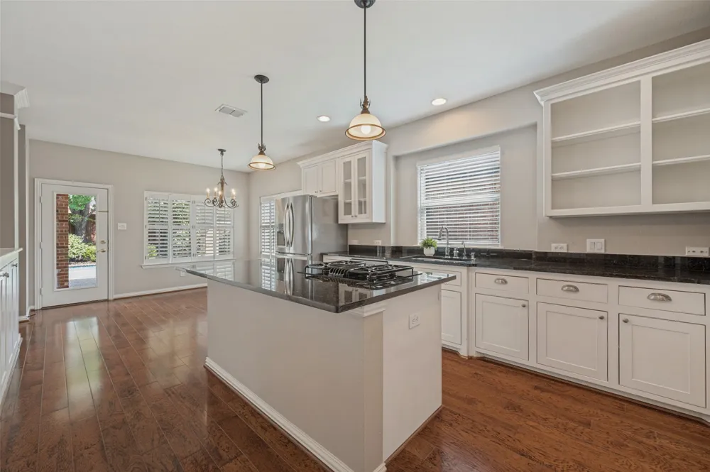 850 KINGS VIEW DRIVE Prosper, TX 75078