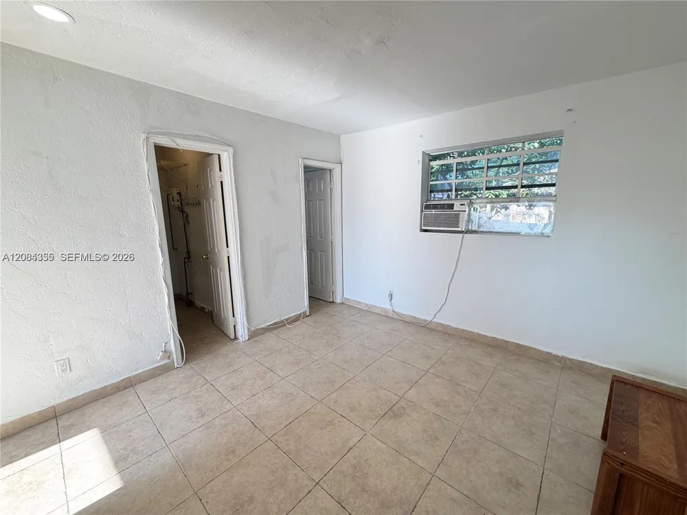 2212 Grant St #2 Hollywood, FL 33020