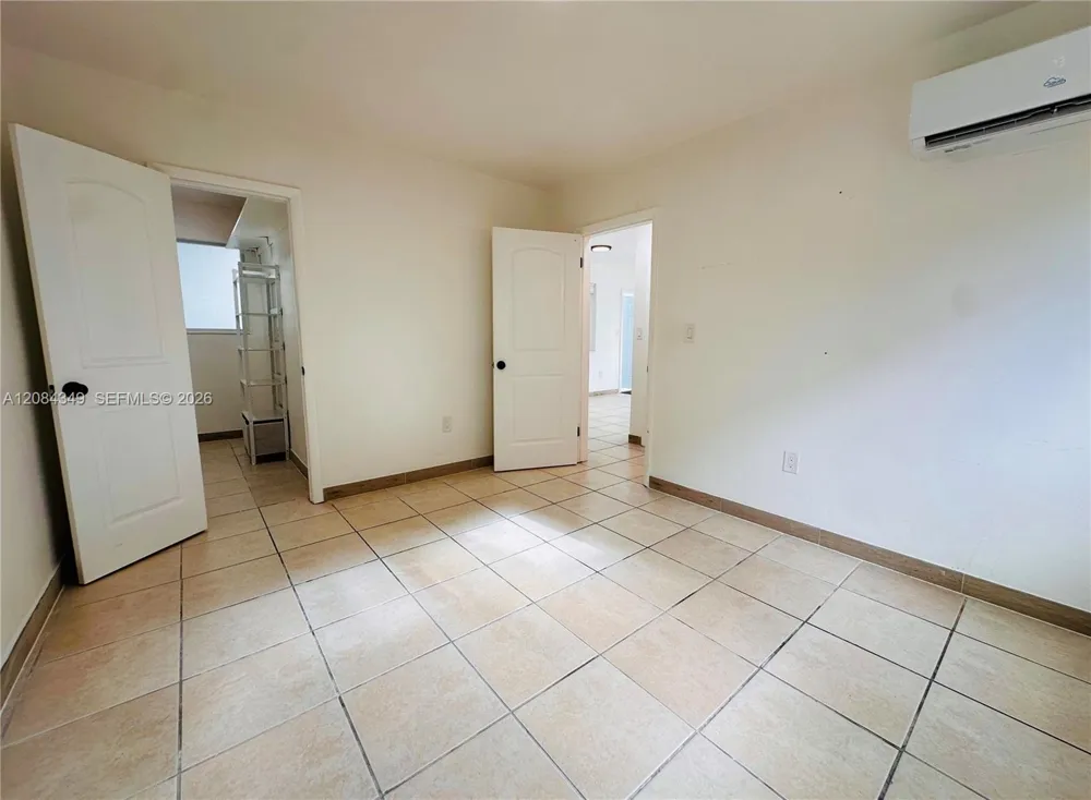 501 NE 82nd Ter #4 Miami, FL 33138