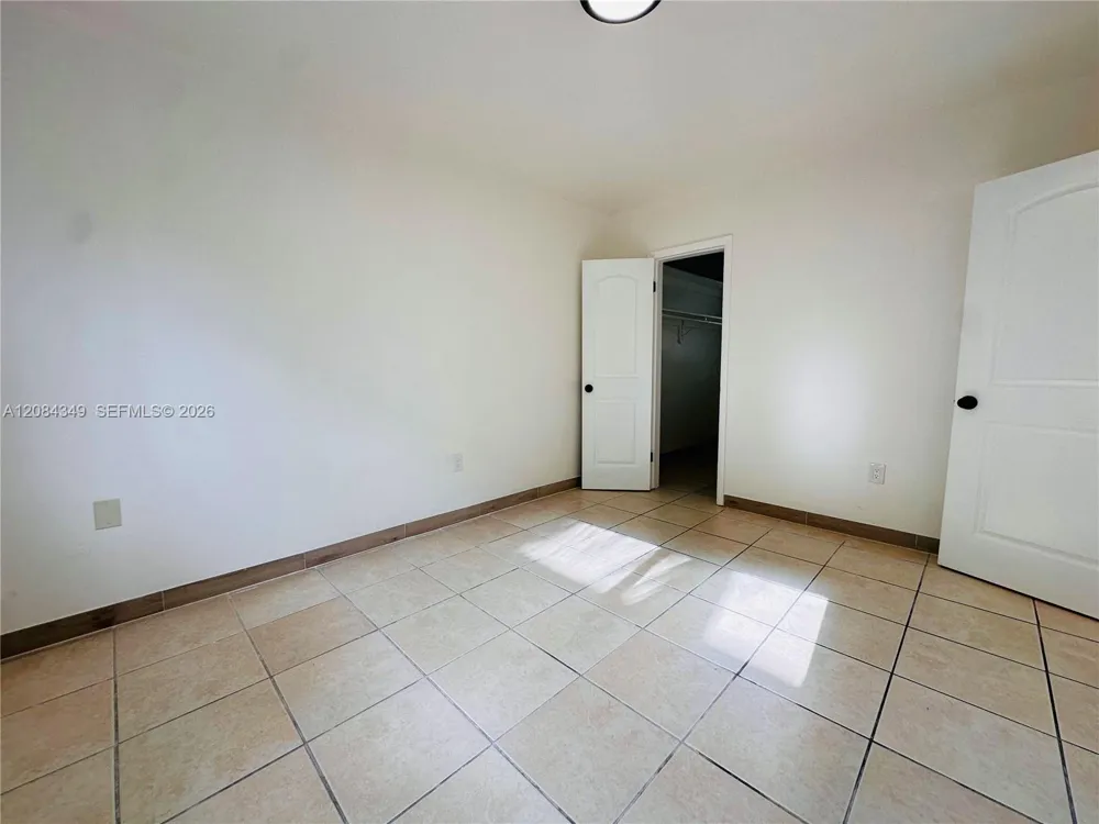 501 NE 82nd Ter #4 Miami, FL 33138