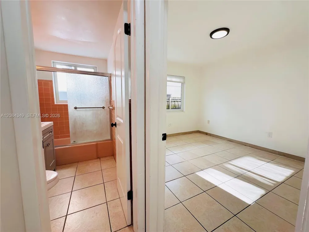 501 NE 82nd Ter #4 Miami, FL 33138