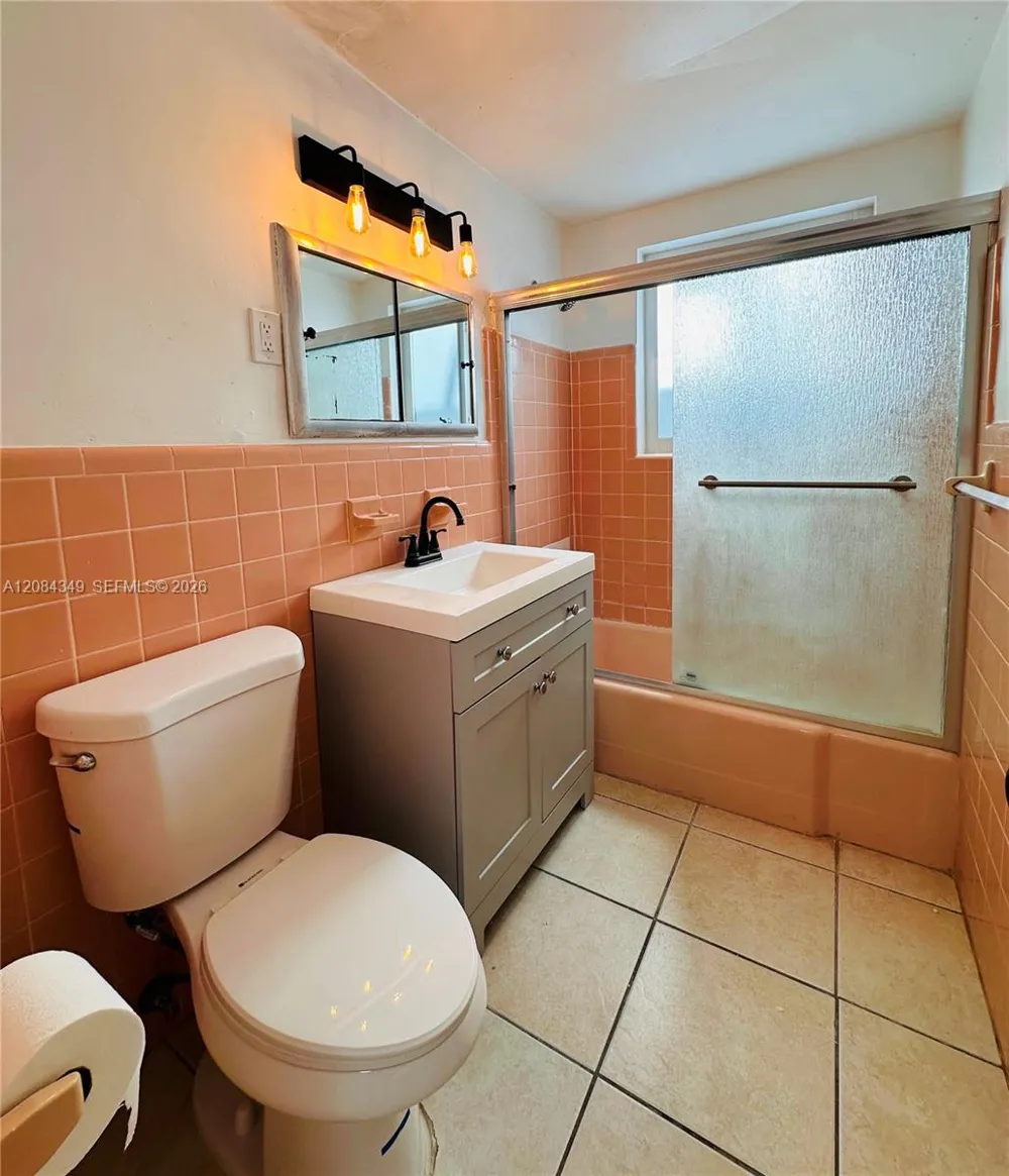 501 NE 82nd Ter #4 Miami, FL 33138