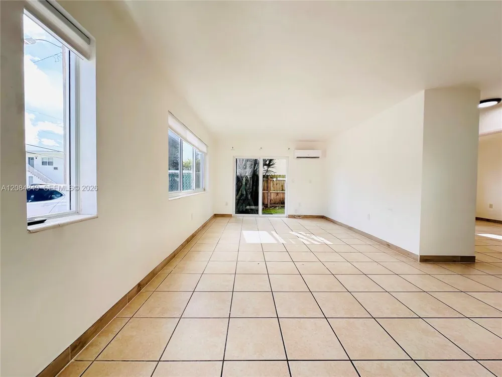 501 NE 82nd Ter #4 Miami, FL 33138