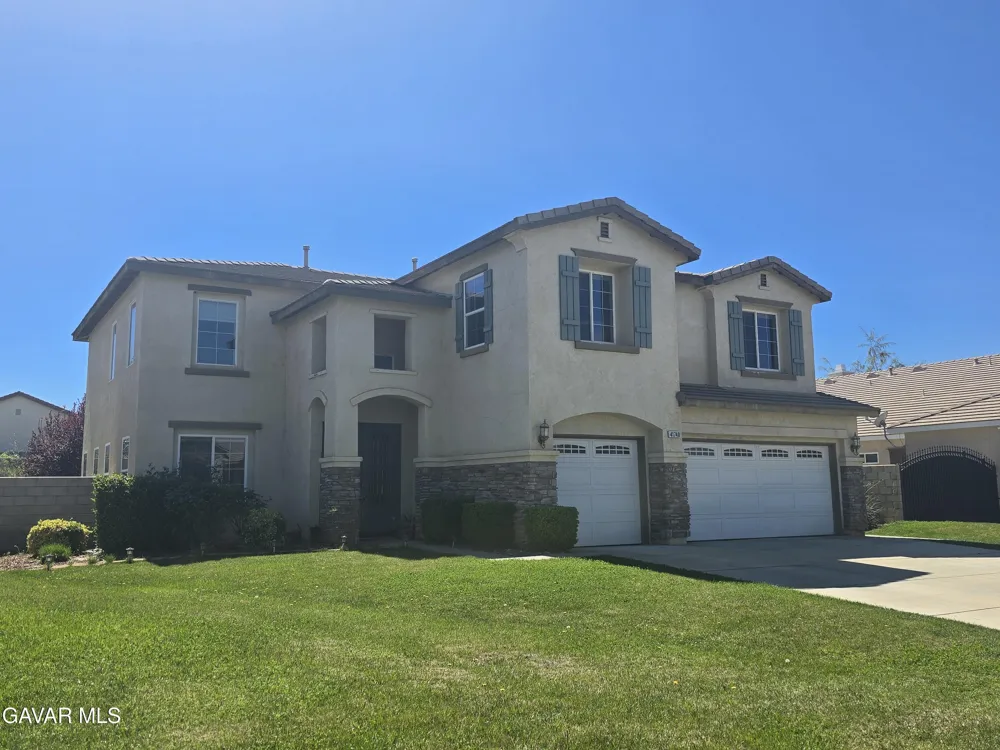 41740 Firenze Street Lancaster, CA 93536