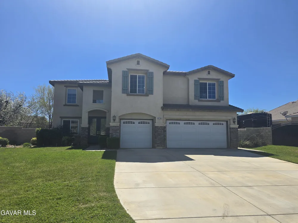 41740 Firenze Street Lancaster, CA 93536
