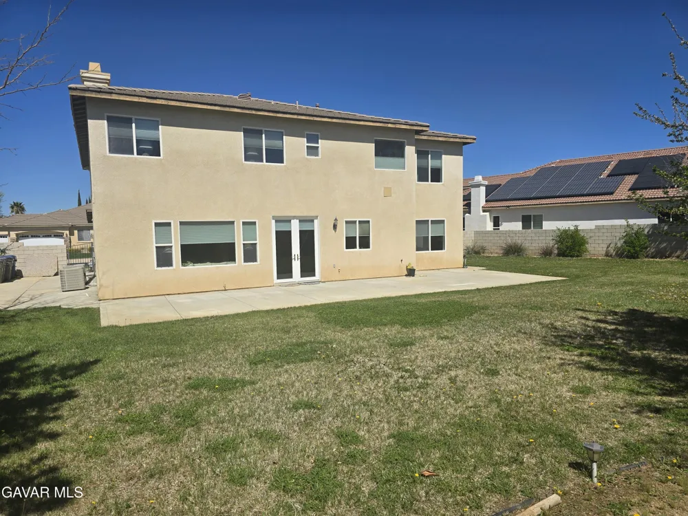 41740 Firenze Street Lancaster, CA 93536