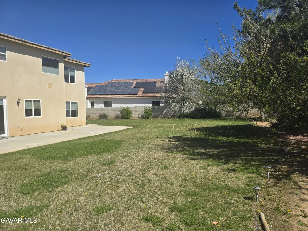 41740 Firenze Street Lancaster, CA 93536