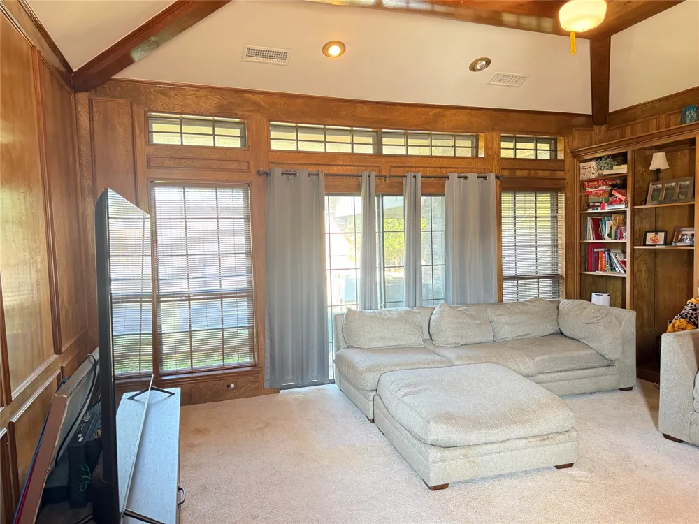 4307 Quail Hollow Road Dallas, TX 75287
