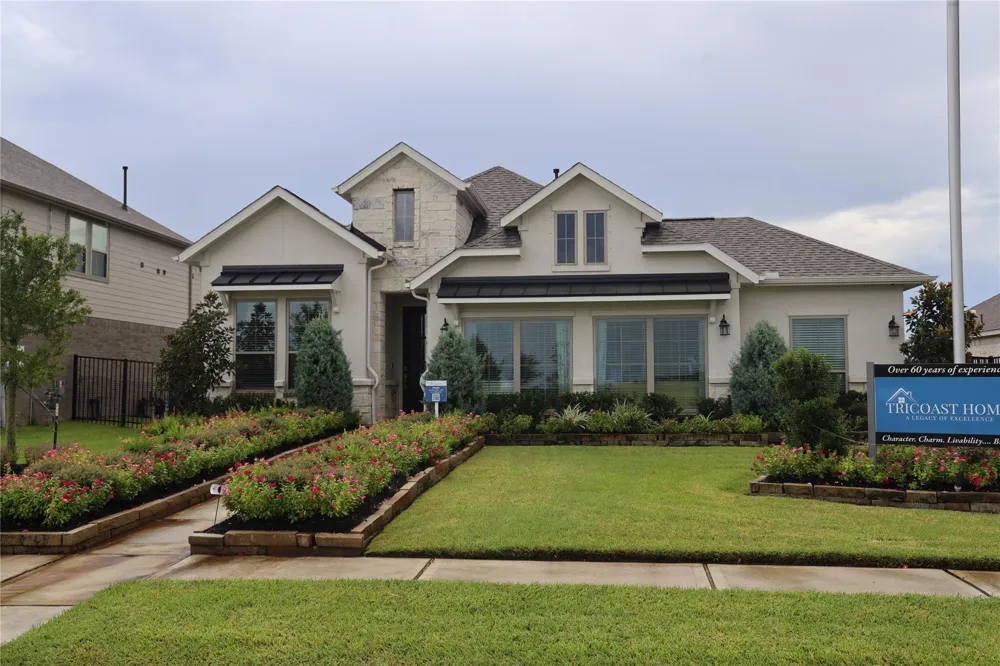 13301 Golden Isle Drive La Marque, TX 77568
