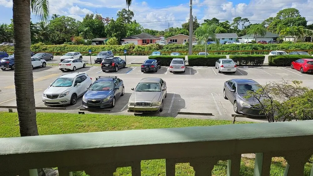 300 Village Green Circle S #209 Palm Springs, FL 33461