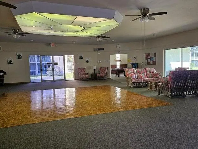 300 Village Green Circle S #209 Palm Springs, FL 33461