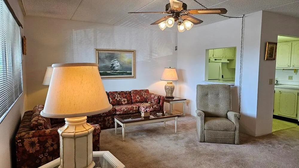 300 Village Green Circle S #209 Palm Springs, FL 33461