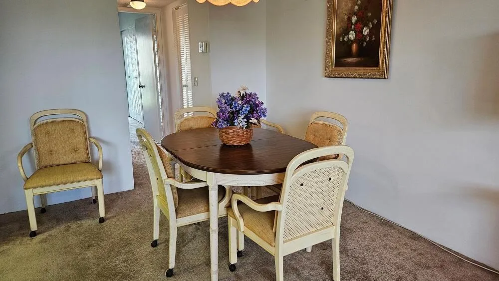 300 Village Green Circle S #209 Palm Springs, FL 33461