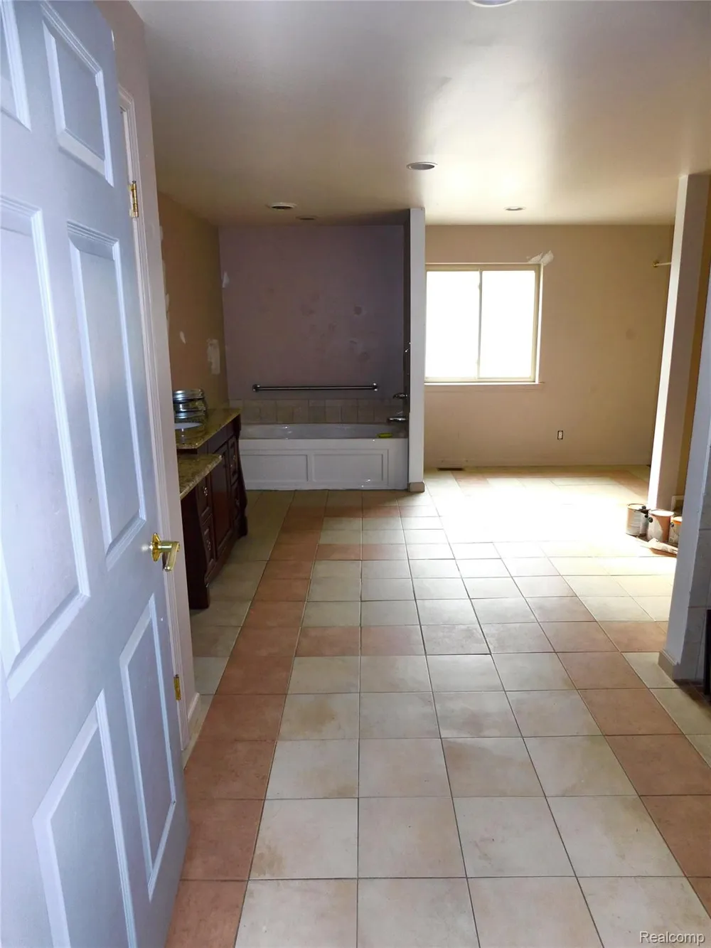 2780 W Clarkston Road Orion Charter Township, MI 48362