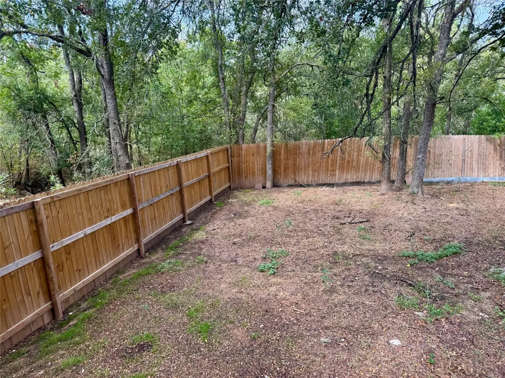 13100 Winecup Mallow Trail Elgin, TX 78621