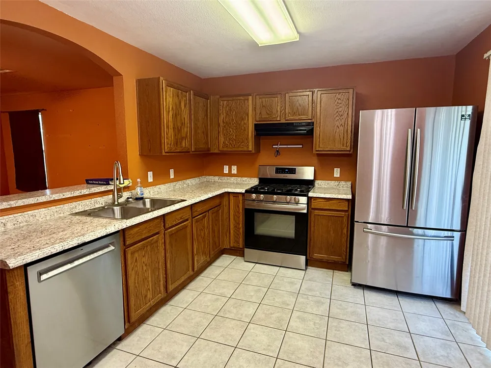 13100 Winecup Mallow Trail Elgin, TX 78621