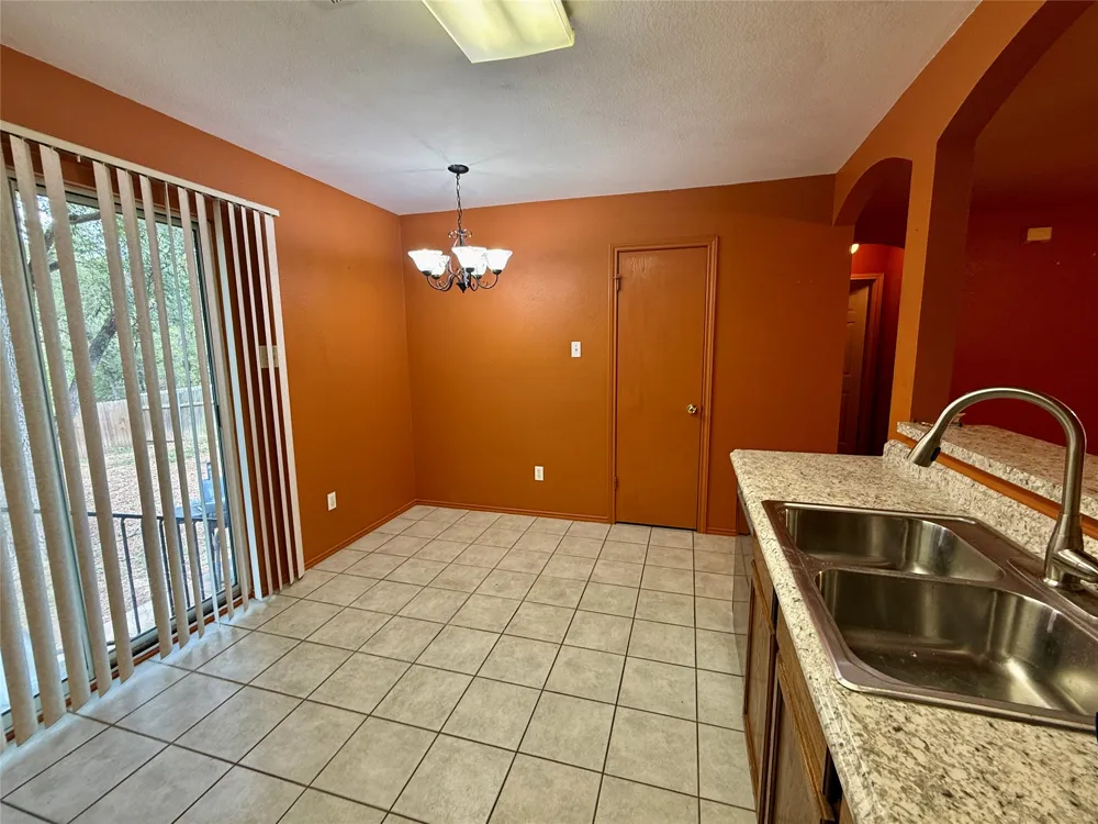 13100 Winecup Mallow Trail Elgin, TX 78621