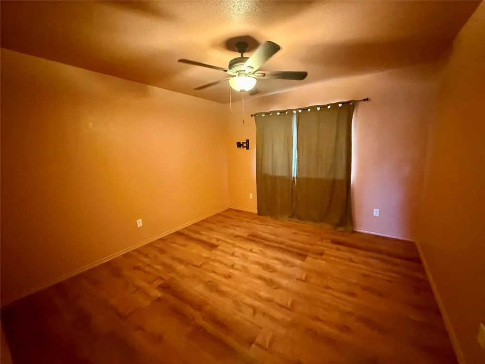 13100 Winecup Mallow Trail Elgin, TX 78621
