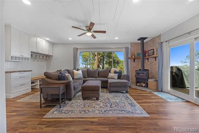 10346 Horizon View Drive Morrison, CO 80465