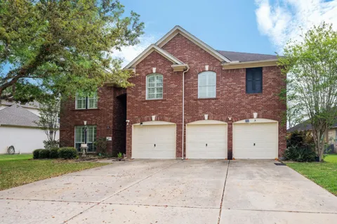 1823 Blue Water Bay Drive