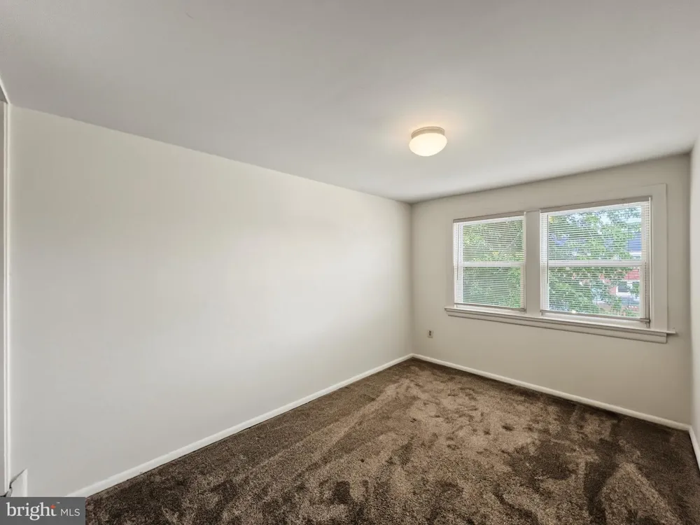 7871 ST BRIDGET LANE Dundalk, MD 21222